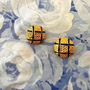 vtg 80s clip on circle earrings gold tone basket weave dot‎ pattern classic glam